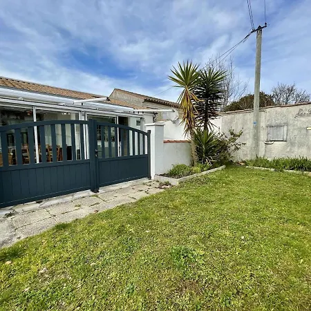 Maison Calme 2 Chambres, Proche Plage, Wifi, Parking - Fr-1-246a-193 * Saint-Pierre-d'Oleron